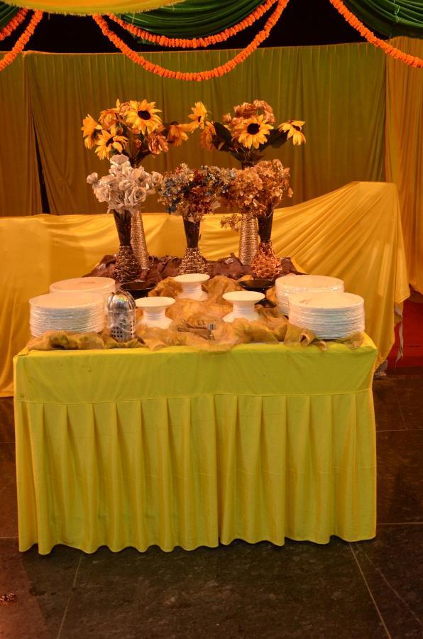 Arsh Residency Otel Lucknow Dış mekan fotoğraf