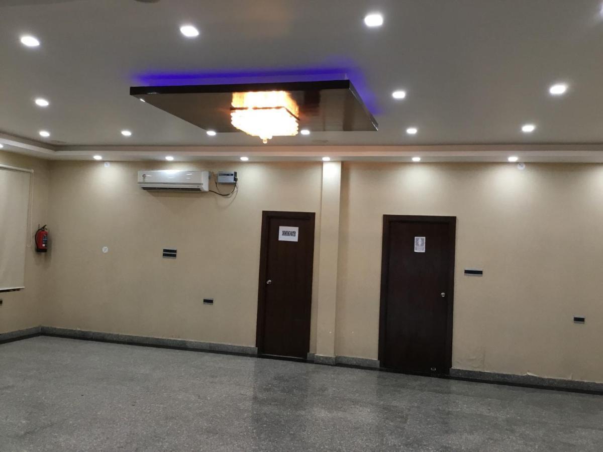 Arsh Residency Otel Lucknow Dış mekan fotoğraf